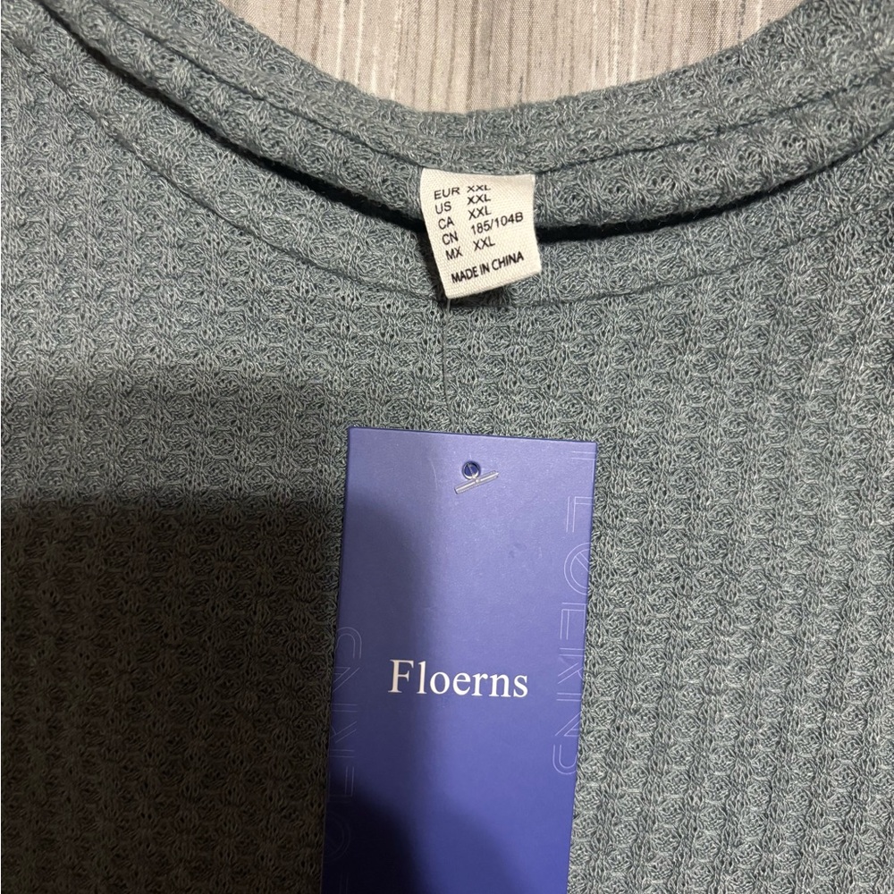 Floerns Textured Top - Picture 5 of 5